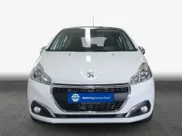 Gebraucht Peugeot 208 Style 82 PS (60 kW) 2017 Weiß Kleinwagen