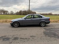 Gebraucht BMW 318 115 PS (84 kW) 1997 Blau Limousine