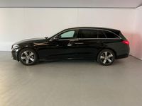 Gebraucht Mercedes C300e Avantgarde 313 PS (230 kW) 2023 Obsidianschwarz metallic Kombi