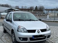 gebraucht Renault Clio 1.2 TÜV NEU