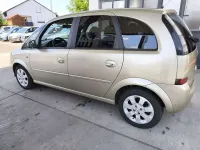 Gebraucht Opel Meriva Edition 90 PS (66 kW) 2006 Champagner silber m2 Van / Kleinbus