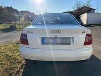 Gebraucht Audi A4 Basis 125 PS (91 kW) 1997 Weiß Limousine
