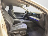 Gebraucht VW Passat Business 150 PS (110 kW) 2025 Oryxweiß perlmutteffekt Kombi