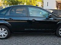 Używany Ford Focus 110 KM (80 kW) 2008 Czarny Sedan/Limuzyna