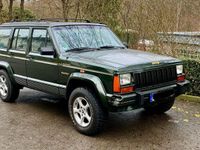 gebraucht Jeep Cherokee XY 4,0 Liter Limited 4-Wheel Drive