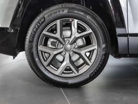 Neu Jeep Compass 145 PS (106 kW) 2026 Yosemite grey mit dach in vulc SUV