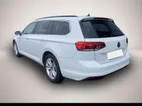 Gebraucht VW Passat Business 200 PS (147 kW) 2021 Manufacturer Kombi