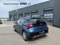 Neu Hyundai i20 90 PS (66 kW) 2026 Blau Kleinwagen