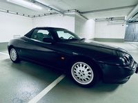 Gebraucht Alfa Romeo Spider 150 PS (110 kW) 2002 Schwarz Cabrio