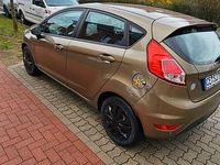 Gebraucht Ford Fiesta 82 PS (60 kW) 2013 Gold Kleinwagen