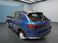 Gebraucht VW T-Roc 150 PS (110 kW) 2025 Blau SUV