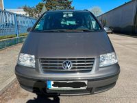 Gebraucht VW Sharan Comfortline 140 PS (102 kW) 2007 Grau Van / Kleinbus