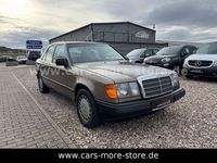 Gebraucht Mercedes E230 132 PS (97 kW) 1988 Braun Limousine