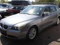 Gebraucht BMW 530 231 PS (169 kW) 2006 Silbergrau metallic Kombi