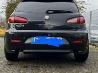 gebraucht Alfa Romeo 147 Alfa1.9 JTD 16V M-Jet Distinctive Disti...