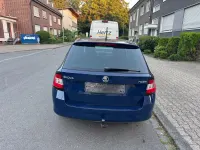 Gebraucht Skoda Fabia 90 PS (66 kW) 2016 Blau Kleinwagen