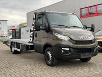 Gebraucht Iveco Daily 209 PS (153 kW) 2016 Grün