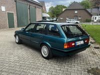 Używany BMW 320 Performance 150 KM (110 kW) 1991 Zielony Sedan/Limuzyna