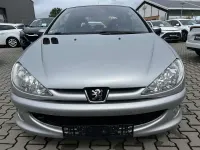 Gebraucht Peugeot 206 Quiksilver 109 PS (80 kW) 2006 Lackierung aluminiumgra... Kleinwagen