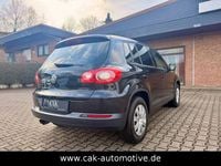 Gebraucht VW Tiguan Trendline 140 PS (102 kW) 2011 Schwarz SUV