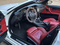 Gebraucht BMW 335 Cabriolet 306 PS (225 kW) 2011 Weiß Cabrio