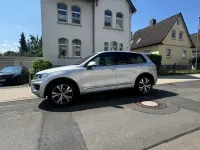 Gebraucht VW Touareg R-line 262 PS (192 kW) 2017 Silber SUV