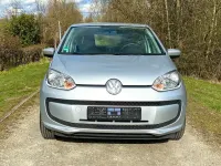 Usado VW up! Move 68 CV (50 kW) 2013 Plateado Utilitario