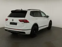 Gebraucht VW Tiguan Allspace R-line 190 PS (139 kW) 2023 Oryxweiß perlmutteffekt SUV