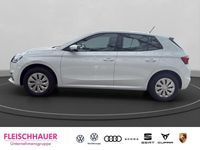 Gebraucht Skoda Fabia Essence 80 PS (58 kW) 2026 Moonweiss metallic Kleinwagen
