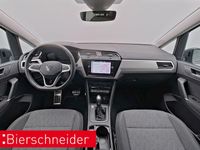 Gebraucht VW Touran S 150 PS (110 kW) 2024 Grau Van / Kleinbus