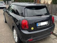 Gebraucht Mini Cooper SE Essential 135 kW (184 PS) 2023 Schwarz Kleinwagen