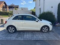 Gebraucht Audi A1 S-Line 86 PS (63 kW) 2011 Weiß Kleinwagen