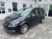 Gebraucht VW Touran Life 105 PS (77 kW) 2013 Schwarz Van / Kleinbus