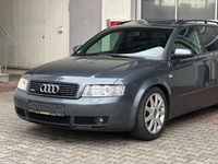 Gebraucht Audi A4 S-Line 220 PS (161 kW) 2002 Grau Kombi