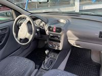 Gebraucht Opel Corsa 58 PS (42 kW) 2000 Grün Kleinwagen