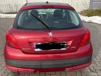 Gebraucht Peugeot 207 95 PS (69 kW) 2007 Rot Kleinwagen