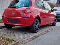 gebraucht Renault Clio Authentique 1.2 16V 55kW Authentique