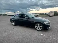 Gebraucht BMW 320 177 PS (130 kW) 2009 Schwarz Coupé
