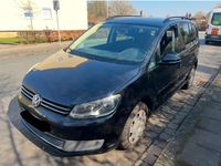 Gebraucht VW Touran 105 PS (77 kW) 2010 Schwarz Van / Kleinbus