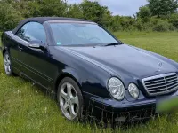 Gebraucht Mercedes CLK320 218 PS (160 kW) 2004 Blau Cabrio