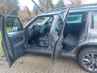 gebraucht Skoda Yeti 1.2 TSI Automatik 60.000km EZ11/2017