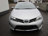 Gebraucht Toyota Auris Hybrid Edition 99 PS (72 kW) 2013 Silver metallic Kleinwagen