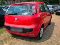 Gebraucht Fiat Punto 77 PS (56 kW) 2011 Rot Kleinwagen