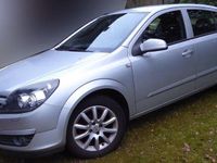 Gebraucht Opel Astra 90 PS (66 kW) 2004 Silber Limousine