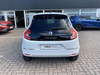 Gebraucht Renault Twingo Techno 60 kW (82 PS) 2023 Crystal weiss Kleinwagen