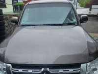 Gebraucht Mitsubishi Pajero Invite 200 PS (147 kW) 2011 Granitbraun (m) SUV