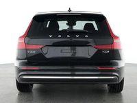 Gebraucht Volvo V60 Plus 398 PS (292 kW) 2025 Onyx black / metallic Kombi