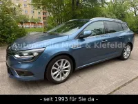 Gebraucht Renault Mégane GrandTour Intens 132 PS (97 kW) 2017 Blau Kombi