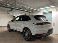 Gebraucht Porsche Cayenne 475 PS (349 kW) 2024 Grau SUV