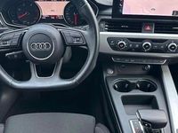 Gebraucht Audi A4 Advanced 163 PS (119 kW) 2020 Schwarz Kombi